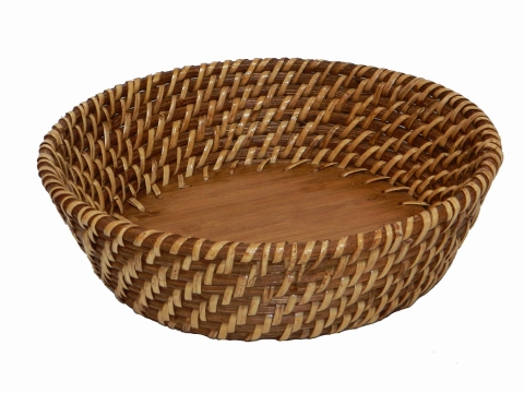 Round rattan bread basket with bamboo bottom